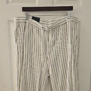 GAP Easy Pants Woman's Striped White and Black Pants